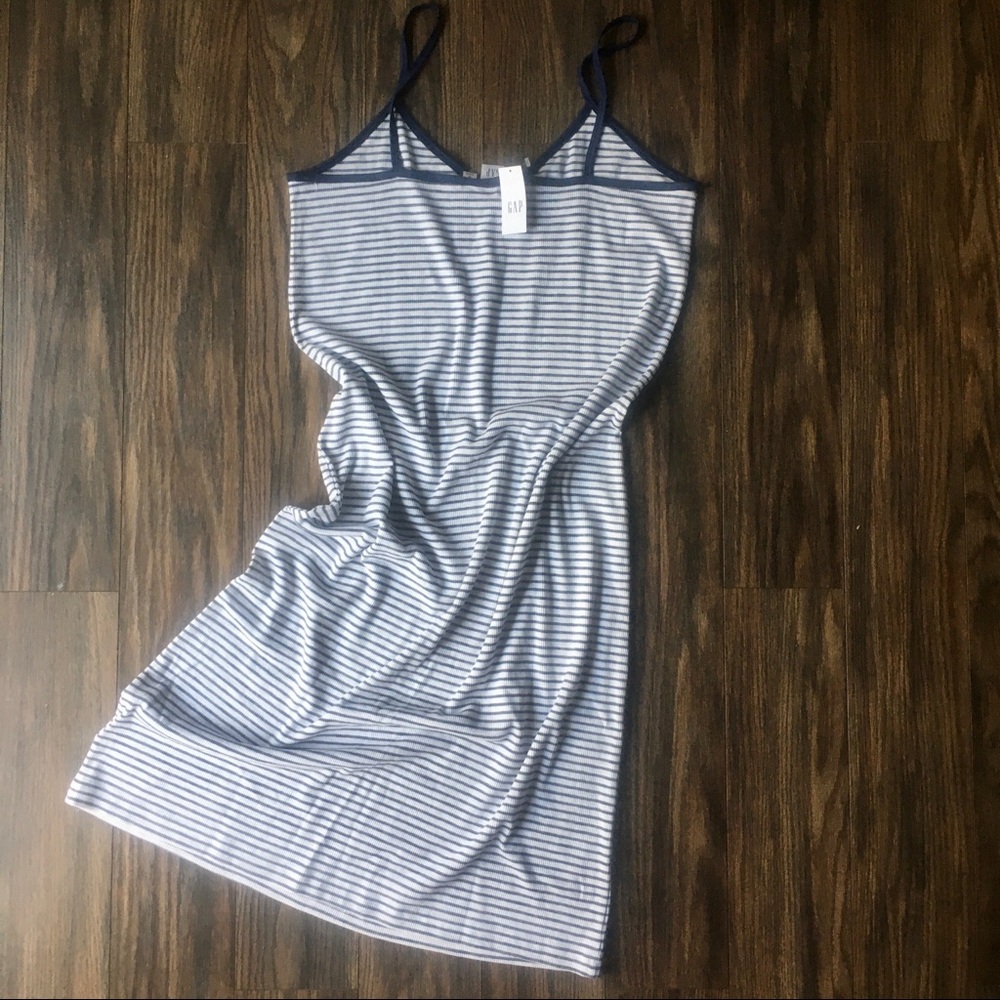 GAP Ribbed Tank Dress - Picture 3 of 4